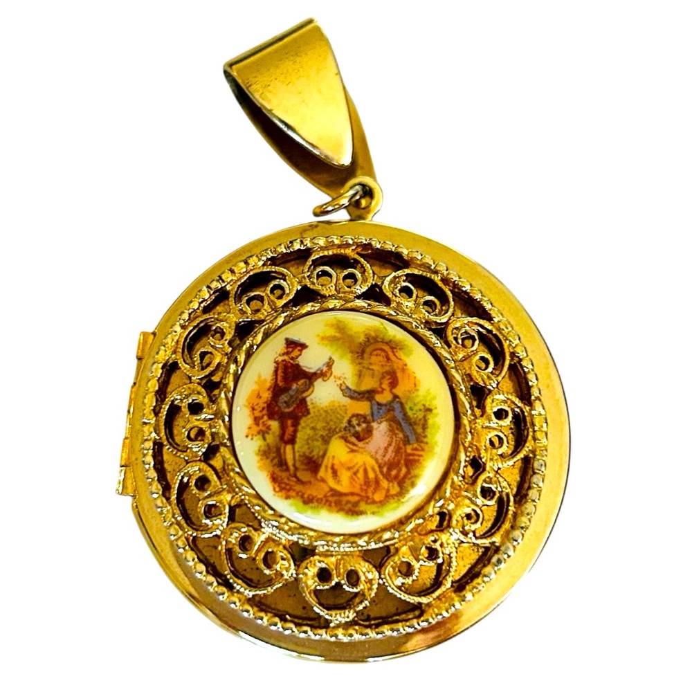 Vintage Pendant Gold Plated Fragonard Locket 1980s Gold Tone Filigree Jewelry